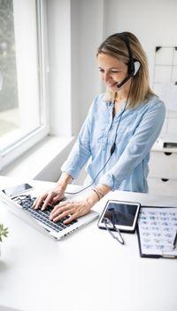 Working at a Treadmill Desk - Talking on the Phone, Writing, Watching Videos, Conference Calls and More